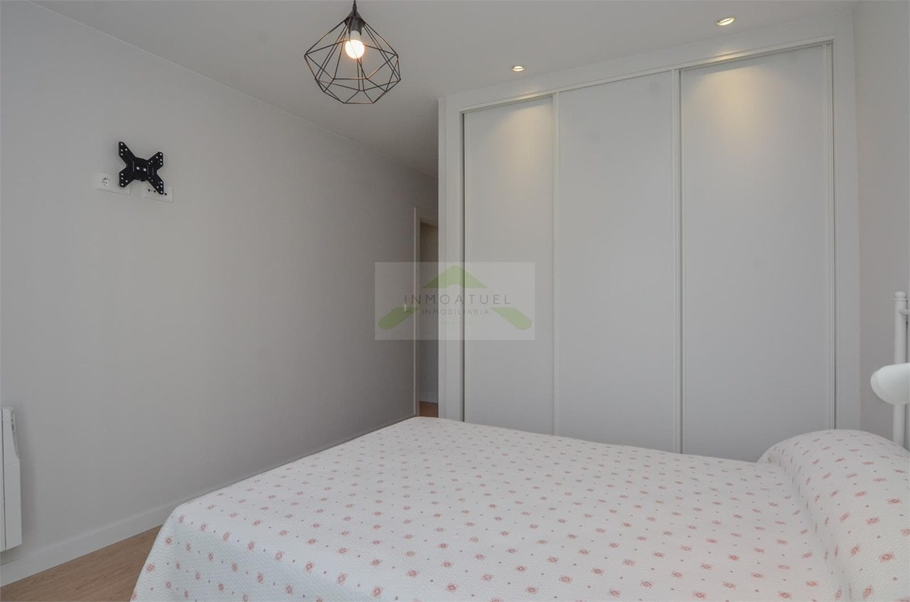 Foto 13 A ESTRENAR .- Piso exterior de 62m2 con garaje y trastero, Ayuntamiento de Carral.- 
