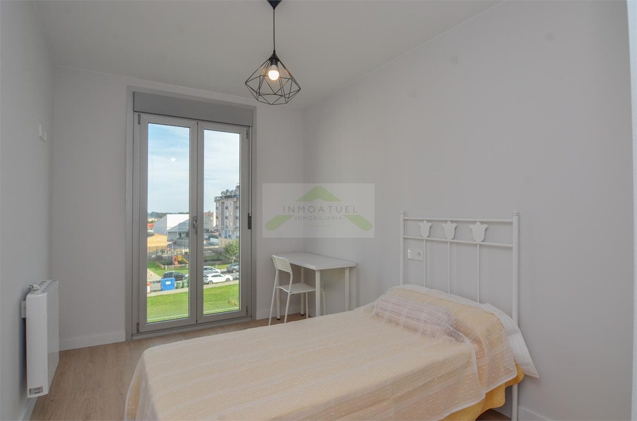Foto 16 A ESTRENAR .- Piso exterior de 62m2 con garaje y trastero, Ayuntamiento de Carral.- 