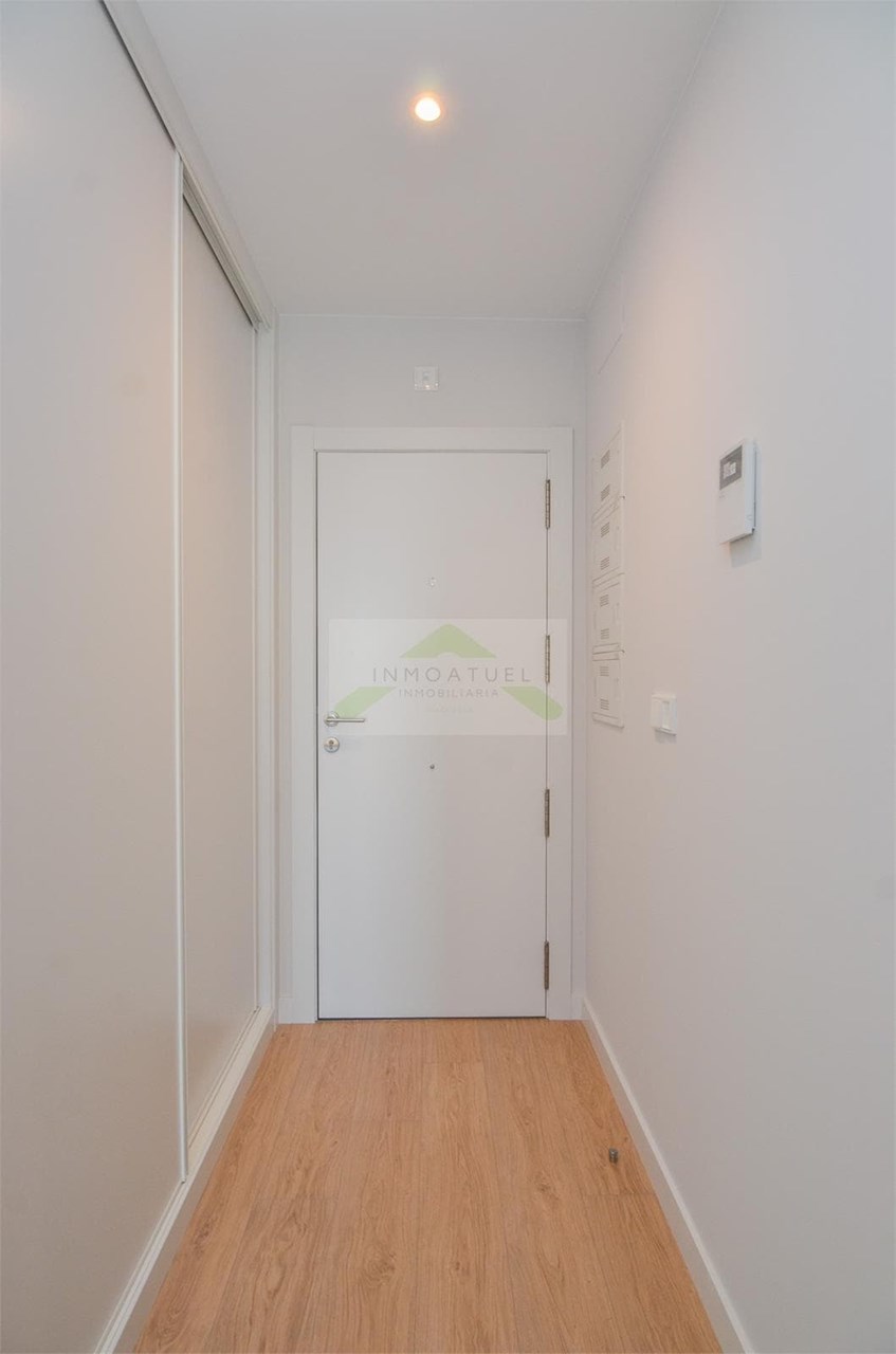 Foto 23 A ESTRENAR .- Piso exterior de 62m2 con garaje y trastero, Ayuntamiento de Carral.- 