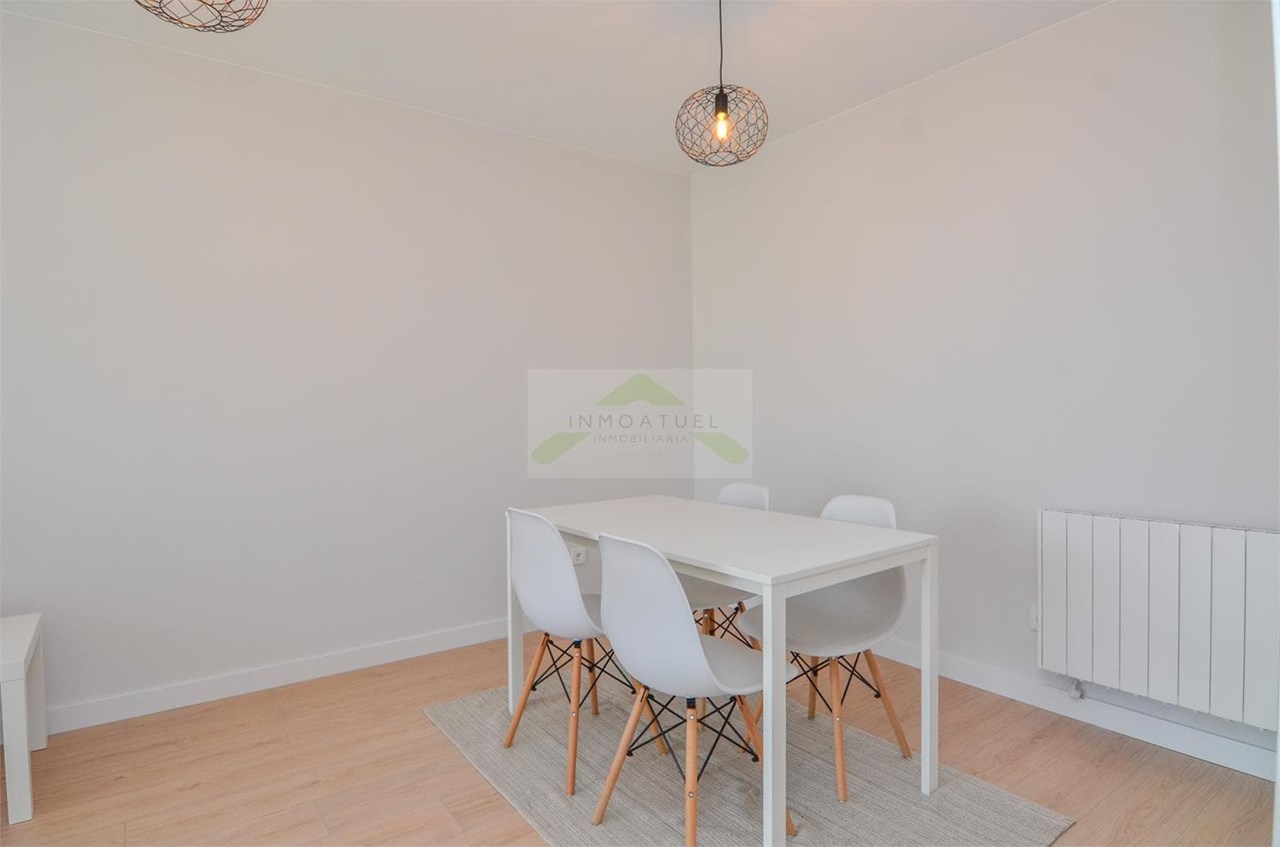 Foto 5 A ESTRENAR .- Piso exterior de 62m2 con garaje y trastero, Ayuntamiento de Carral.- 