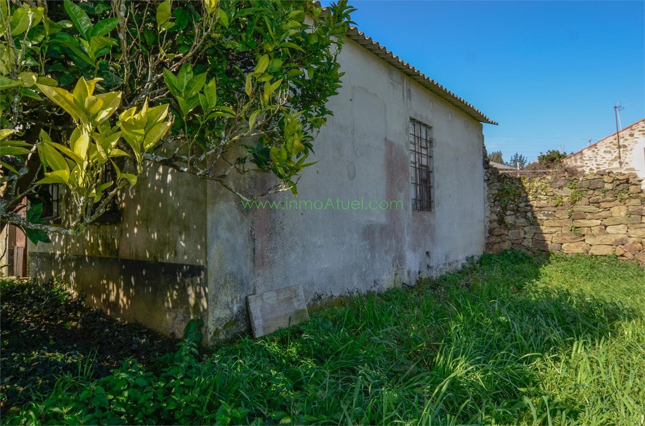 Foto 6 Casa de 188m2 con finca de 2.392m2, zona Tabeaio, a 15 minutos del centro de Coruña.- 