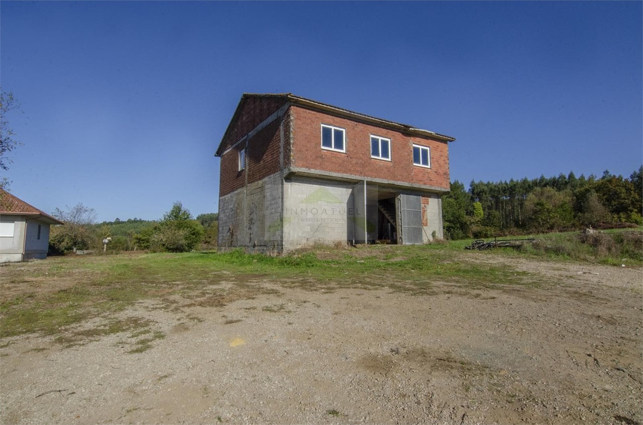 Foto 6 Casa de dos alturas de 205m2 con finca de 4497m2 (Xesteda - Cerceda)