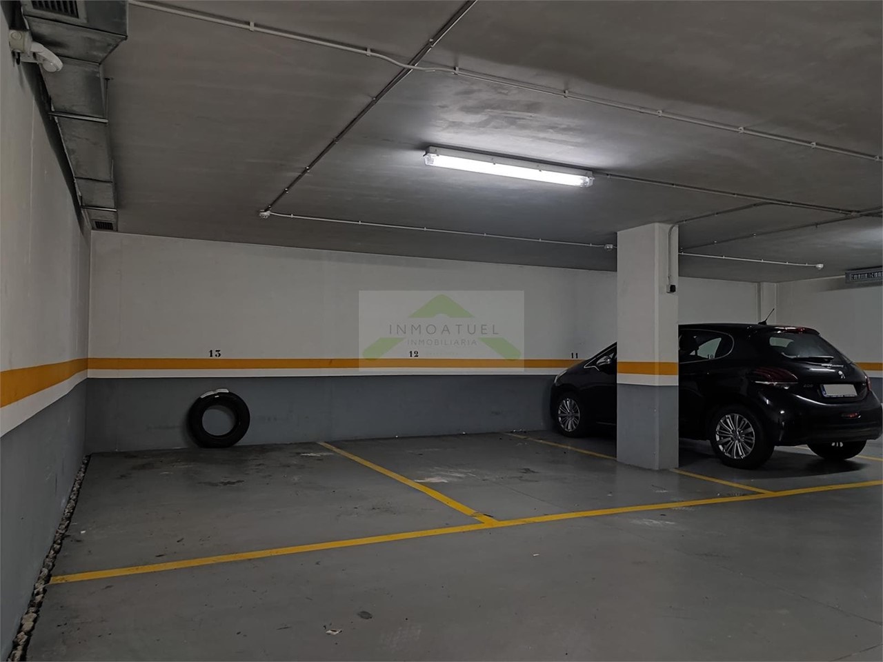 Foto 6 Dos plazas de garaje (ambas para coche grande), zona Los Mallos - Estación de trenes.- 