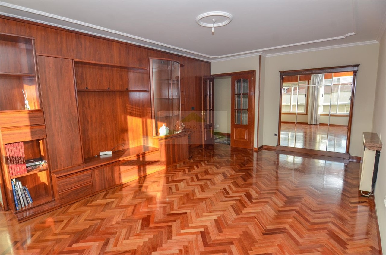 Foto 3 Dúplex muy luminoso de 130m2 útiles, Zona Ronda Outeiro (Frente a Vioño). 