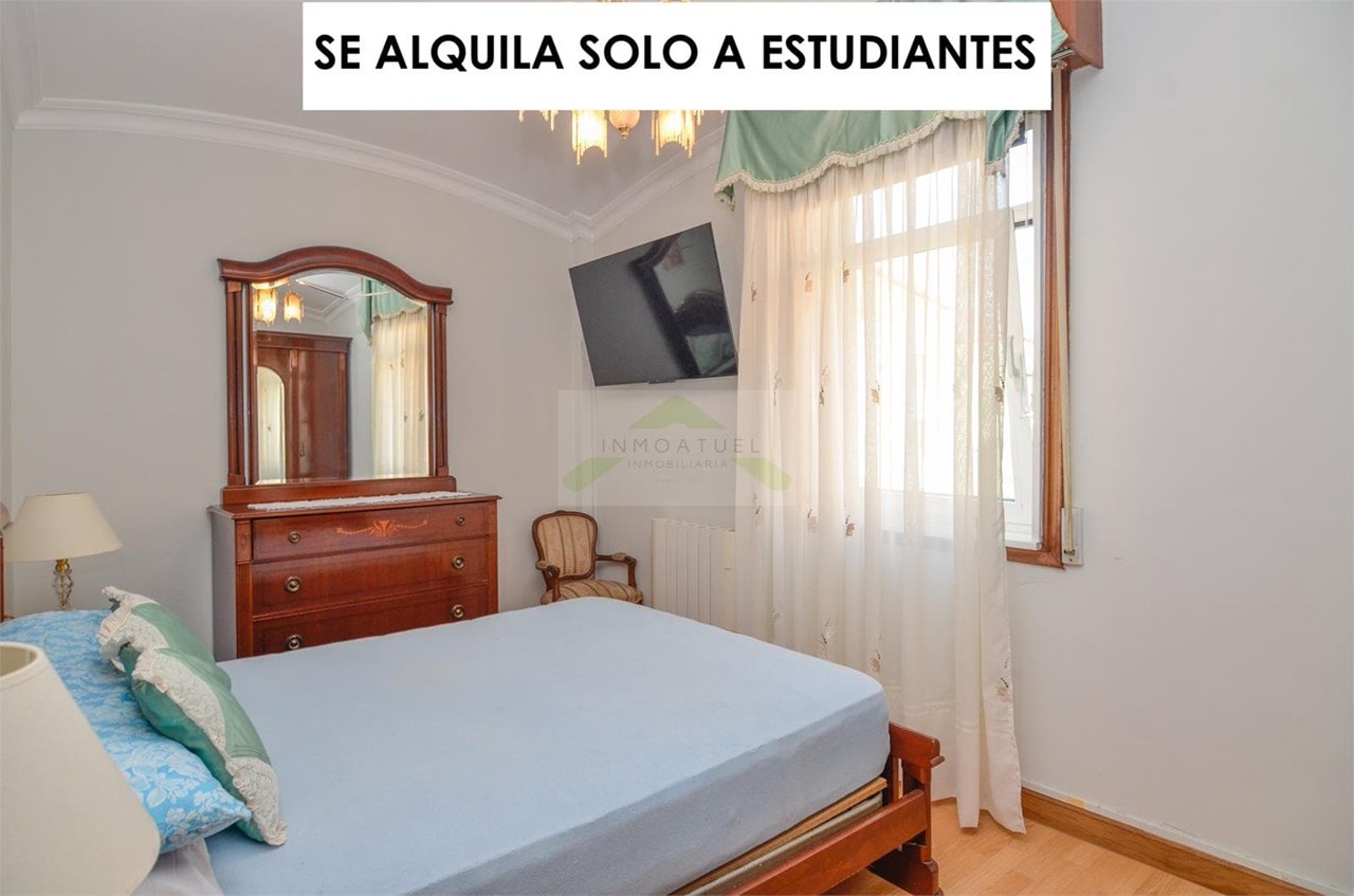 Foto 15 ESTUDIANTES.- Piso de 69m2, zona Sagrada Familia, próximo a Ronda de Outeiro.-