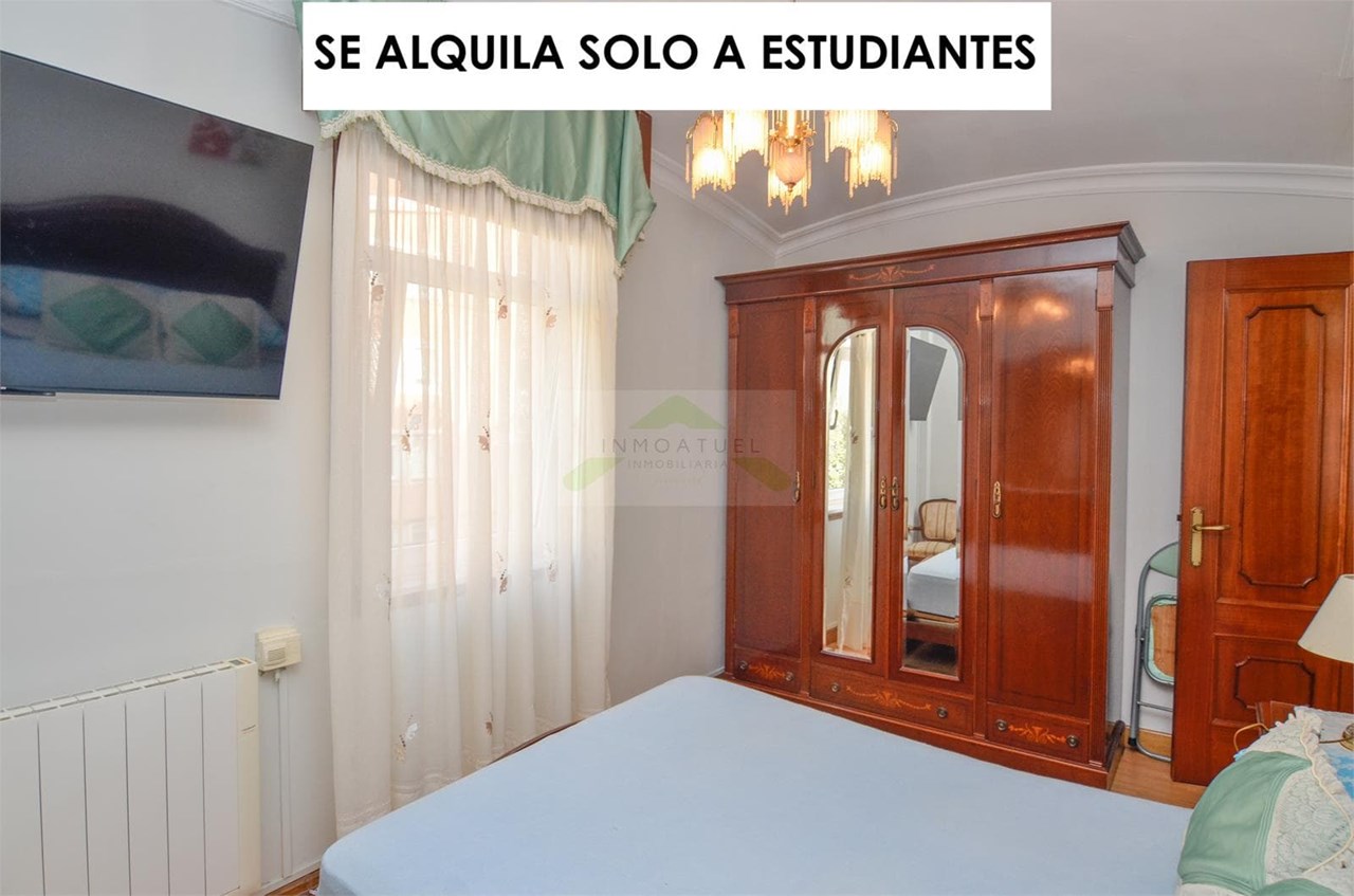 Foto 18 ESTUDIANTES.- Piso de 69m2, zona Sagrada Familia, próximo a Ronda de Outeiro.-