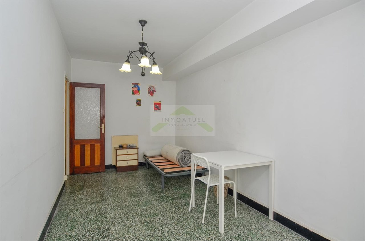 Foto 13 ESTUDIANTES.- Piso de 79m2, zona Ronda Outeiro.- 