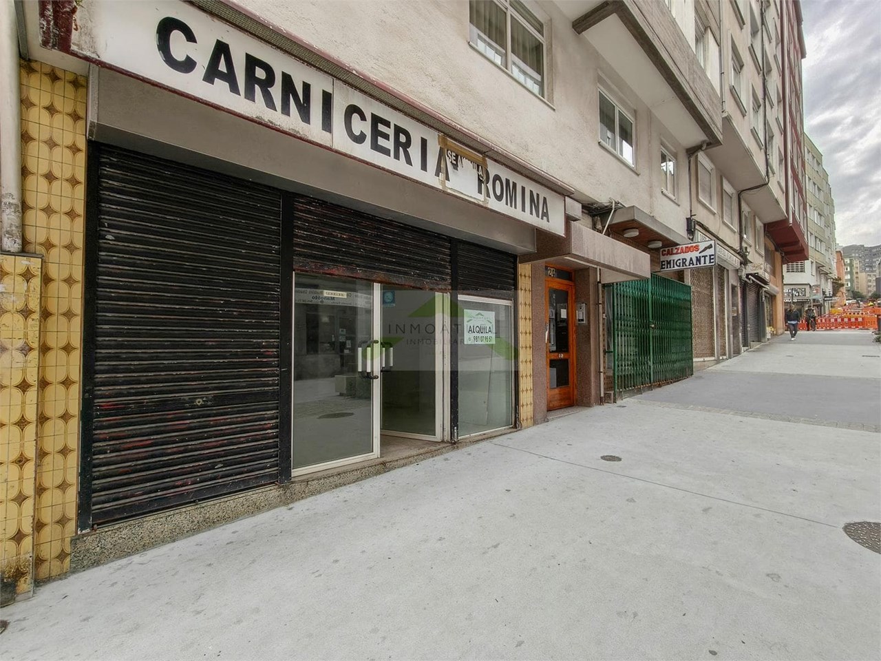 Foto 2 LOCAL 84m² EN CALLE PEATONAL - Zona Sagrada Familia - IDEAL TIENDA DE ALIMENTACIÓN.