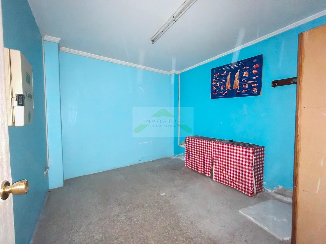 Foto 8 LOCAL 84m² EN CALLE PEATONAL - Zona Sagrada Familia - IDEAL TIENDA DE ALIMENTACIÓN.