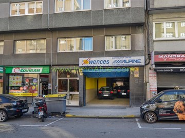 Local comercial a pie de calle de 105m2, zona Mallos, sobre Avenida Arteixo.-  - A Coruña