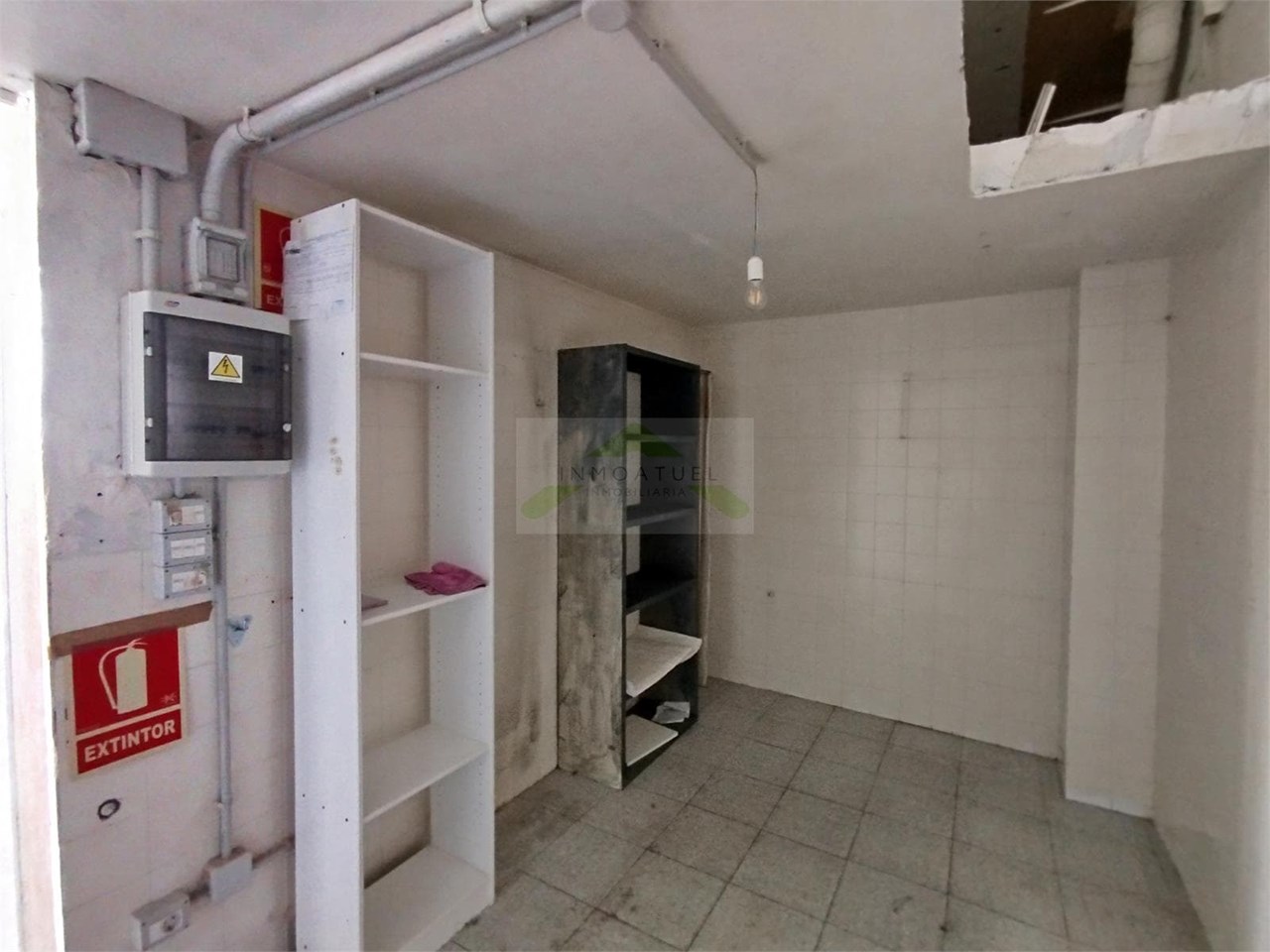 Foto 13 Local comercial de 171m2, zona Cuatro Caminos (C/Perpetuo Socorro).- 