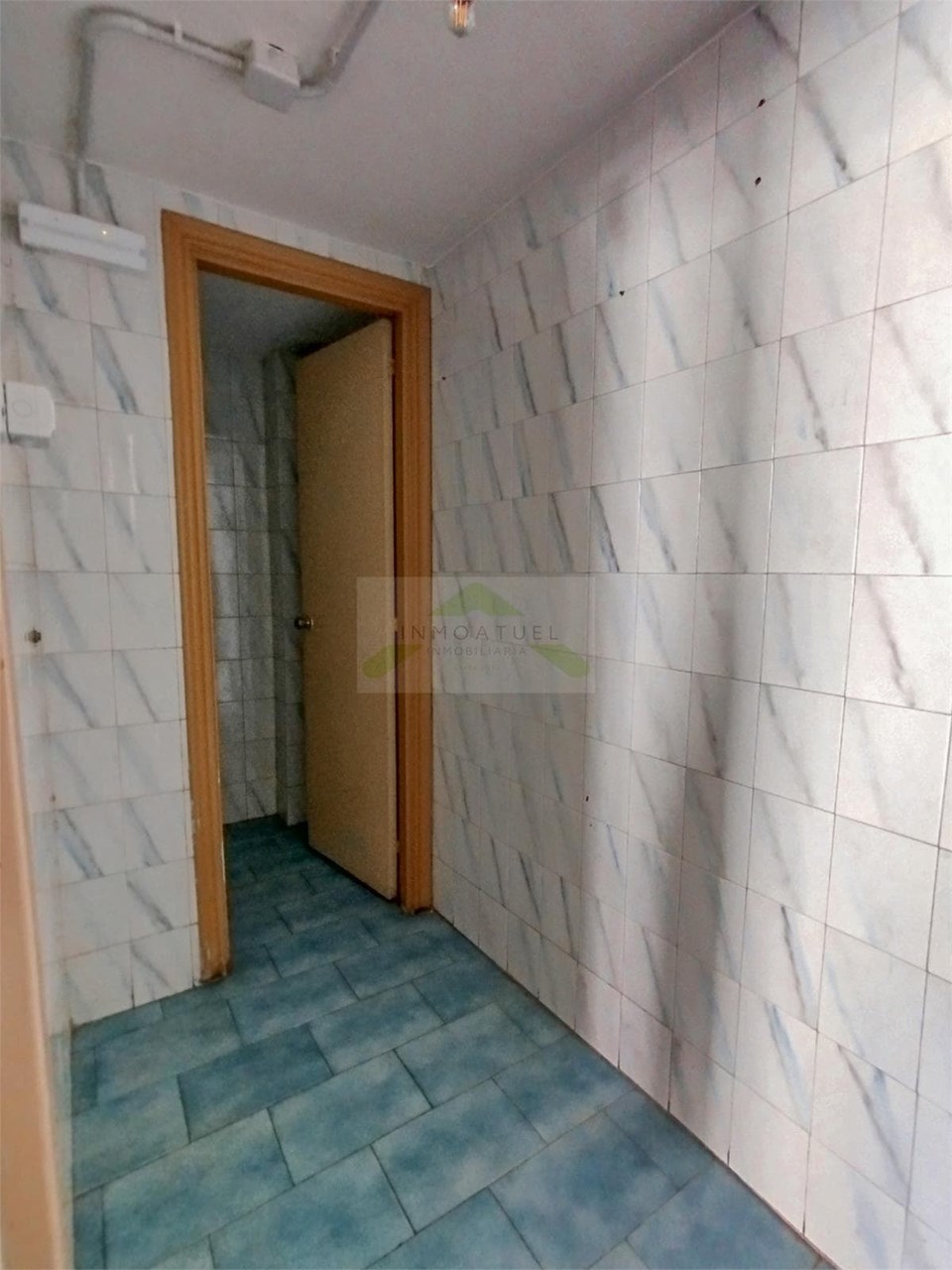 Foto 9 Local comercial de 171m2, zona Cuatro Caminos (C/Perpetuo Socorro).- 