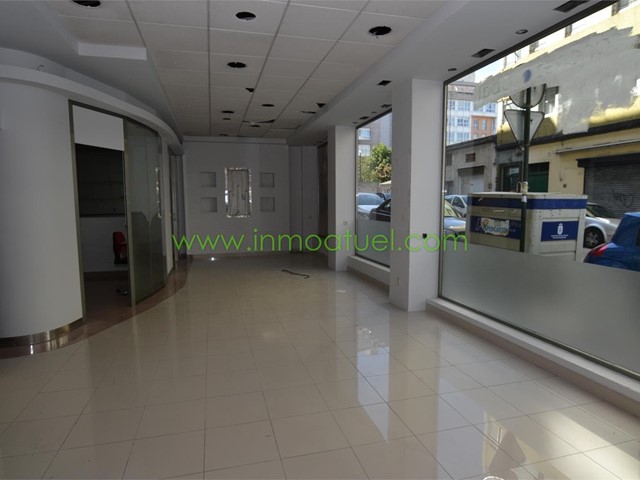 Local comercial de 80m2, zona Mallos (Avenida Mallos) .-  - A Coruña