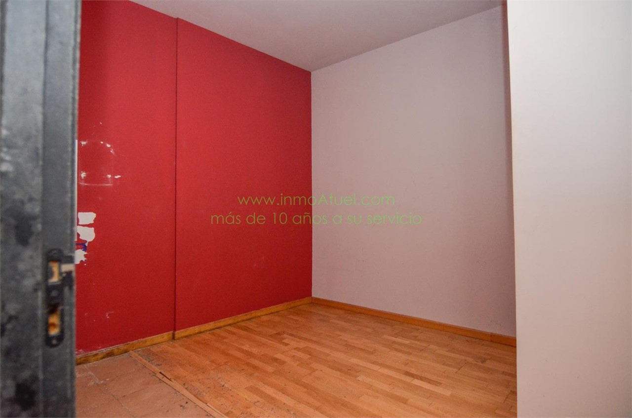 Foto 18 Local de 140m2 ubicado en Villarodis - Arteixo (FRENTE AL CENTRO DE SALUD). 