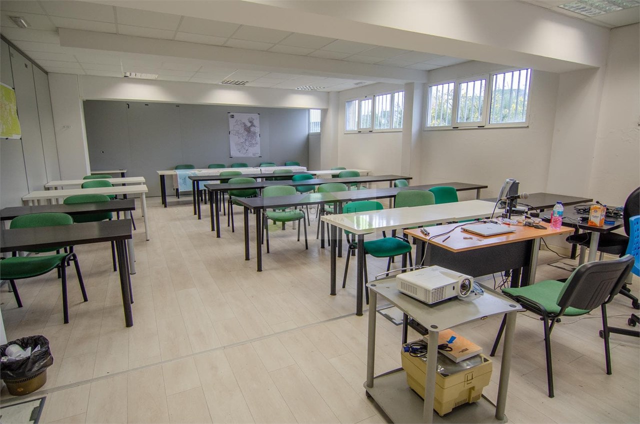 Foto 21 Local de 510m2 ubicado en el Poligono Industrial La Grela Bens (A Coruña).