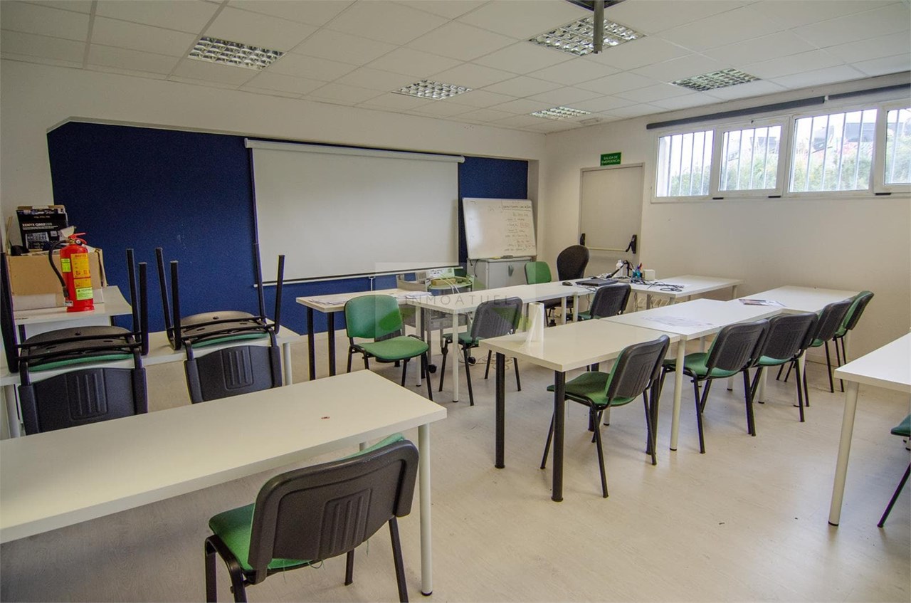 Foto 27 Local de 510m2 ubicado en el Poligono Industrial La Grela Bens (A Coruña).