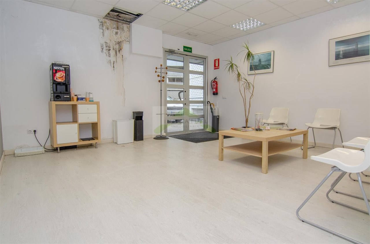 Foto 5 Local de 510m2 ubicado en el Poligono Industrial La Grela Bens (A Coruña).