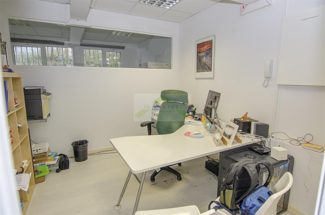 Foto 7 Local de 510m2 ubicado en el Poligono Industrial La Grela Bens (A Coruña).