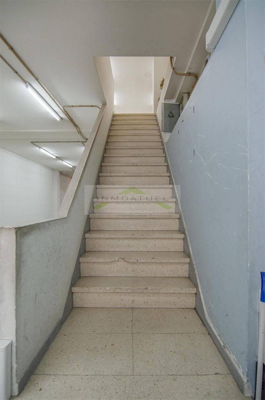 Foto 18 MAGNÍFICA OPORTUNIDAD - LOCAL 328m² sobre la Ronda de Outeiro, a solo 100 metros de Avenida Arteixo.
