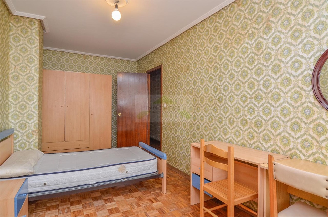 Foto 25 ¡OPORTUNIDAD JUNTO A LA INTERMODAL! Piso de 111m2, 4 dormitorios y 2 patios.