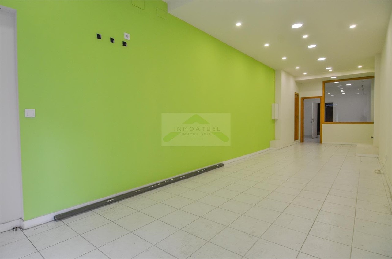 Foto 4 ¡ OPORTUNIDAD ! Local comercial / residencial de 86m2 en inmejorable ubicación (A Coruña).- 