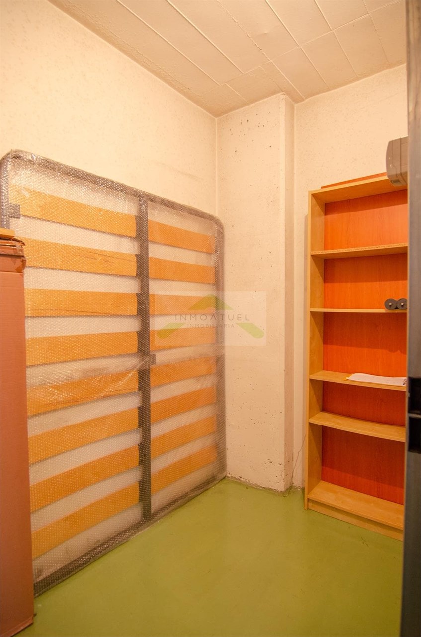 Foto 32 OPORTUNIDAD.- Parque de Vioño.- Piso exterior y luminoso de 79m2 con garaje y trastero.-  