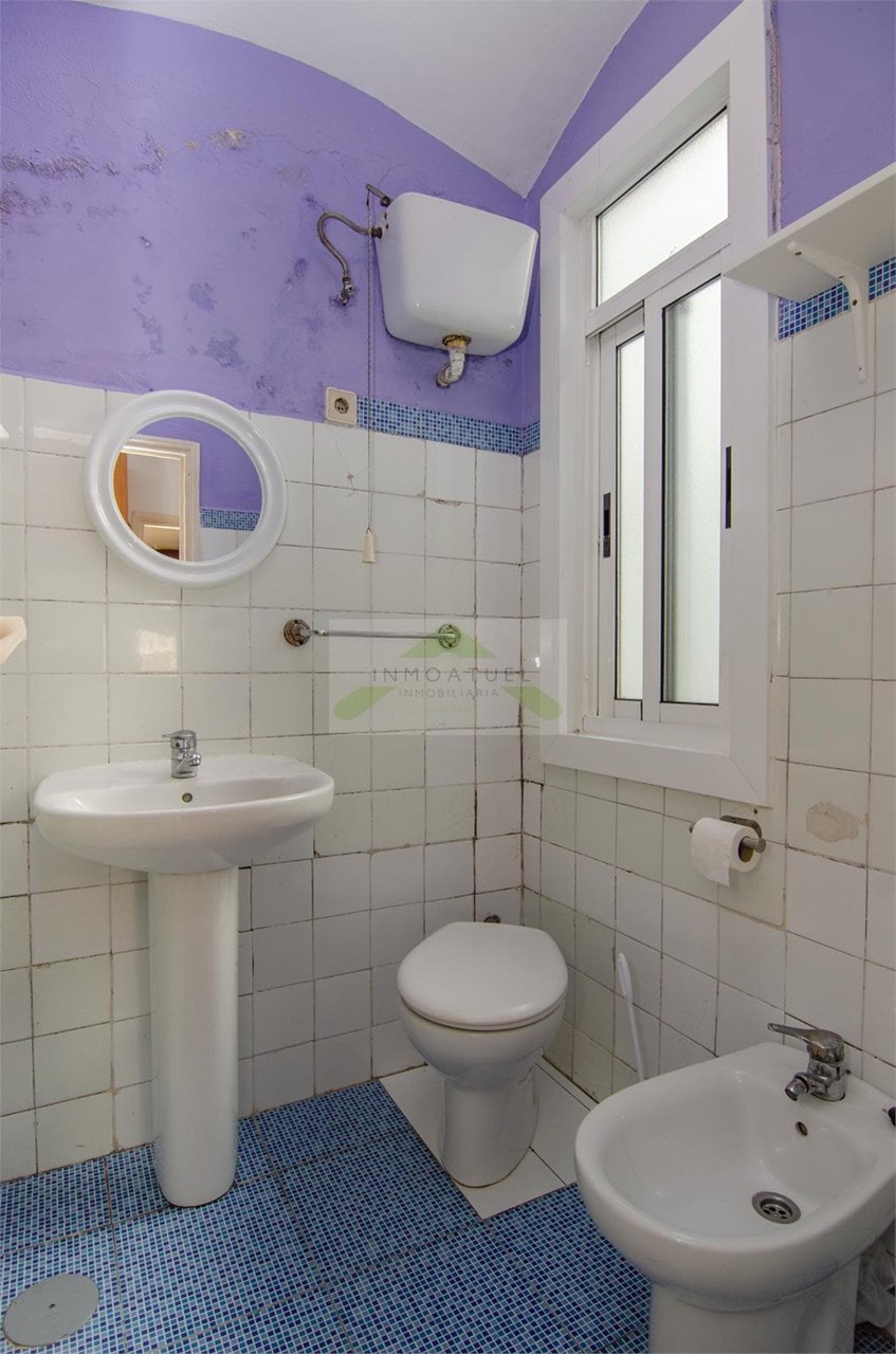 Foto 5 Oportunidad! Piso exterior de tres dormitorios, zona S.Familia (a 150m de Rda. de Outeiro).