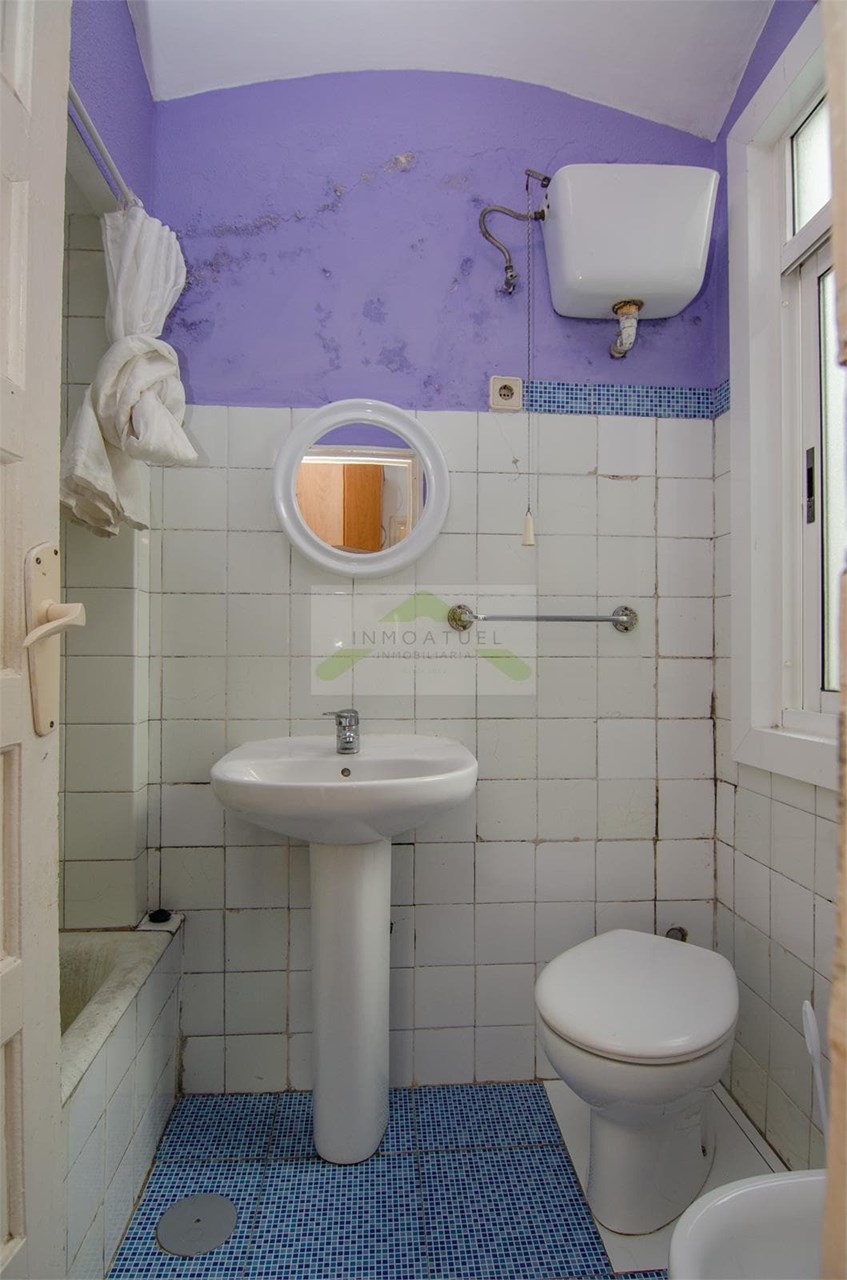 Foto 6 Oportunidad! Piso exterior de tres dormitorios, zona S.Familia (a 150m de Rda. de Outeiro).