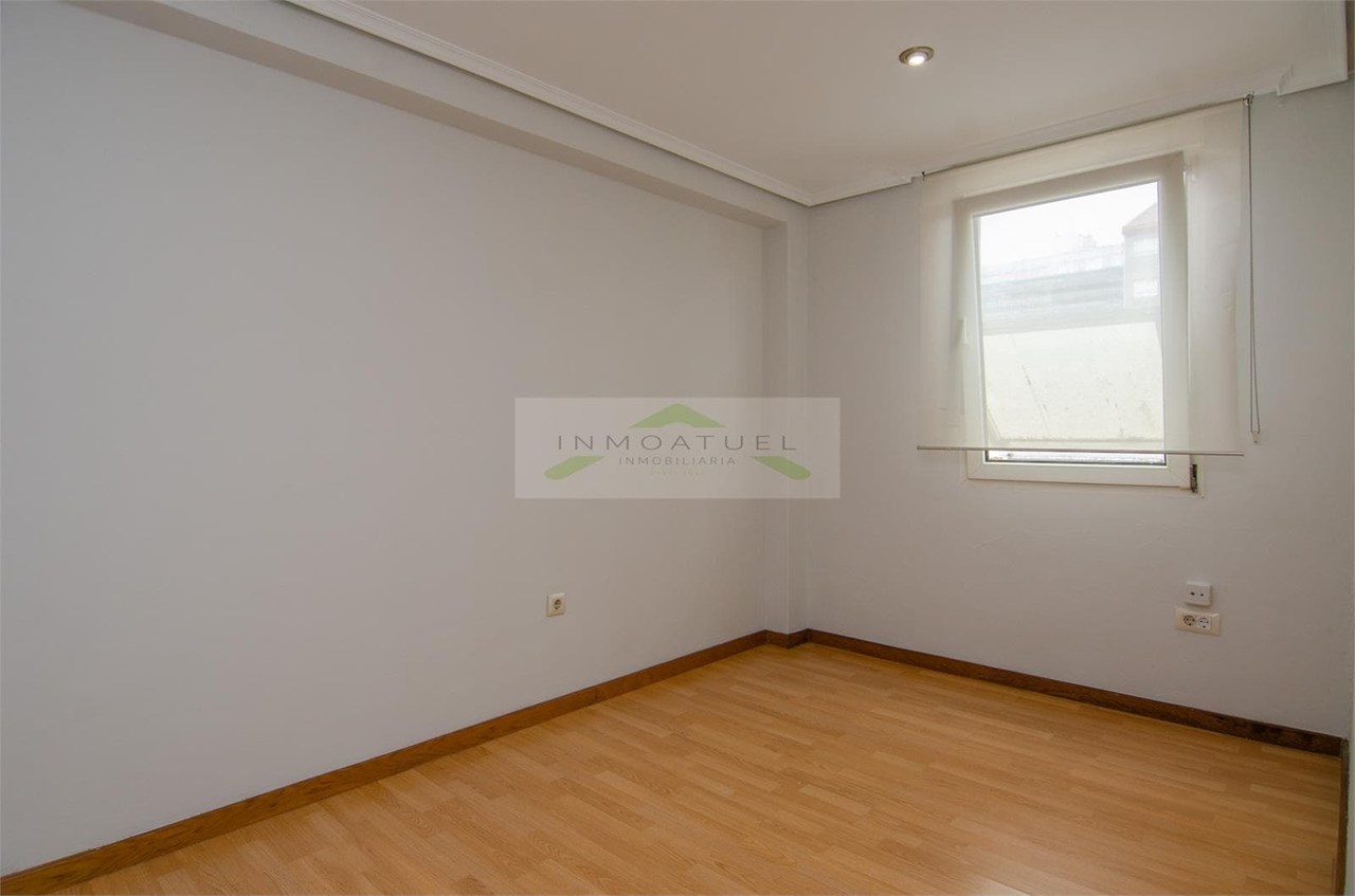 Foto 18 Piso completamente exterior de 64m2, zona S.Familia a 150 metros de Av.Arteixo.