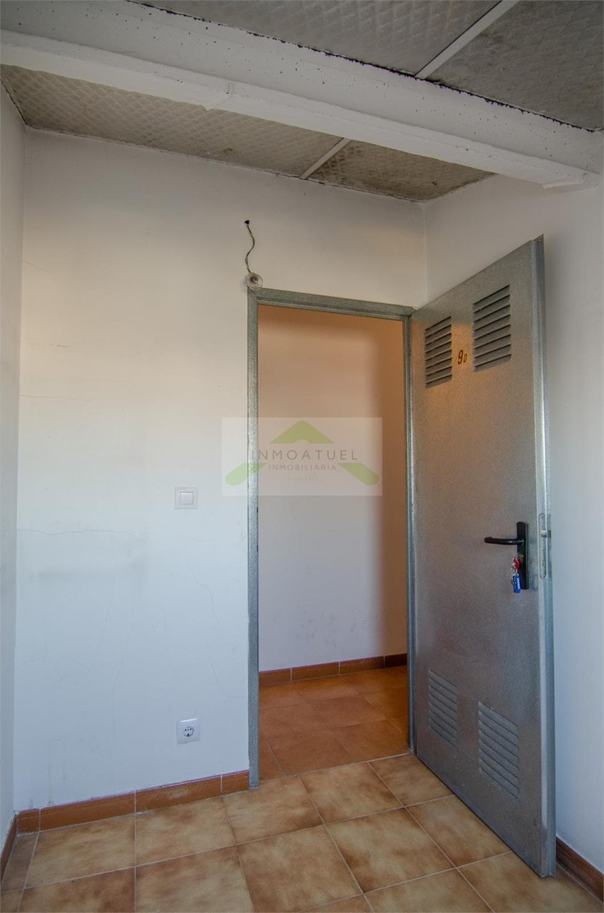 Foto 28 Piso completamente exterior sobre Avenida Arteixo con ascensor y excelentes vistas 