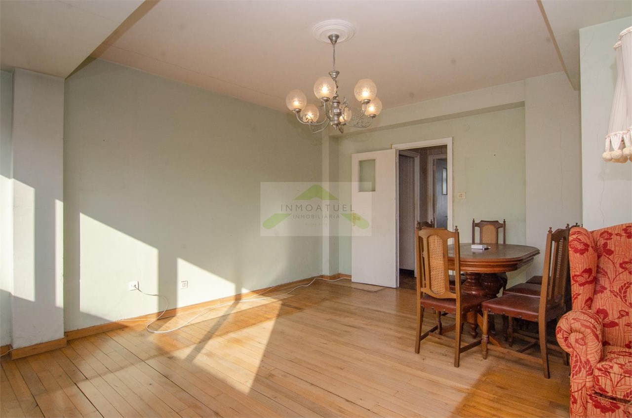 Foto 3 Piso completamente exterior sobre Avenida Arteixo con ascensor y excelentes vistas 