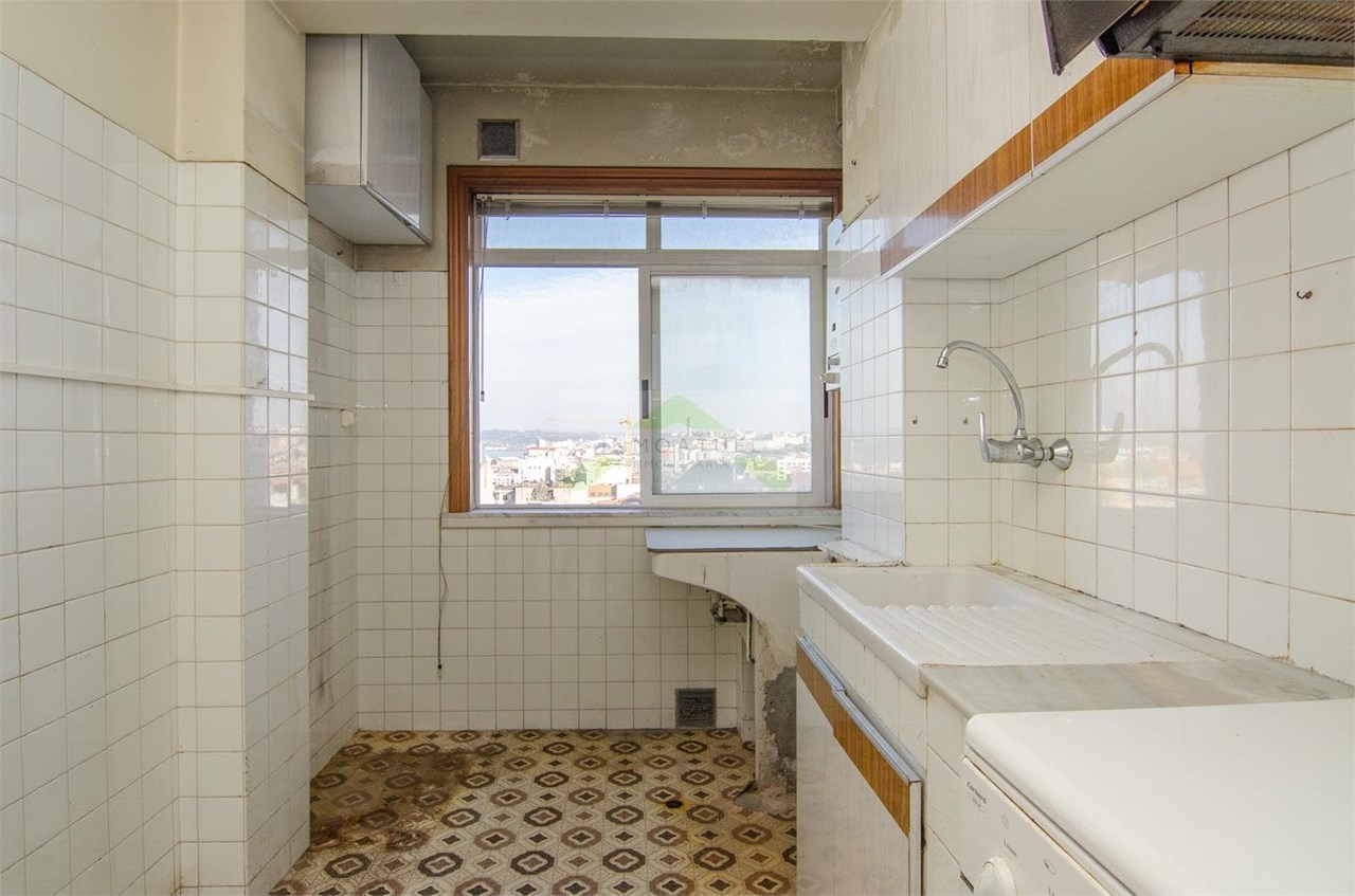 Foto 7 Piso completamente exterior sobre Avenida Arteixo con ascensor y excelentes vistas 