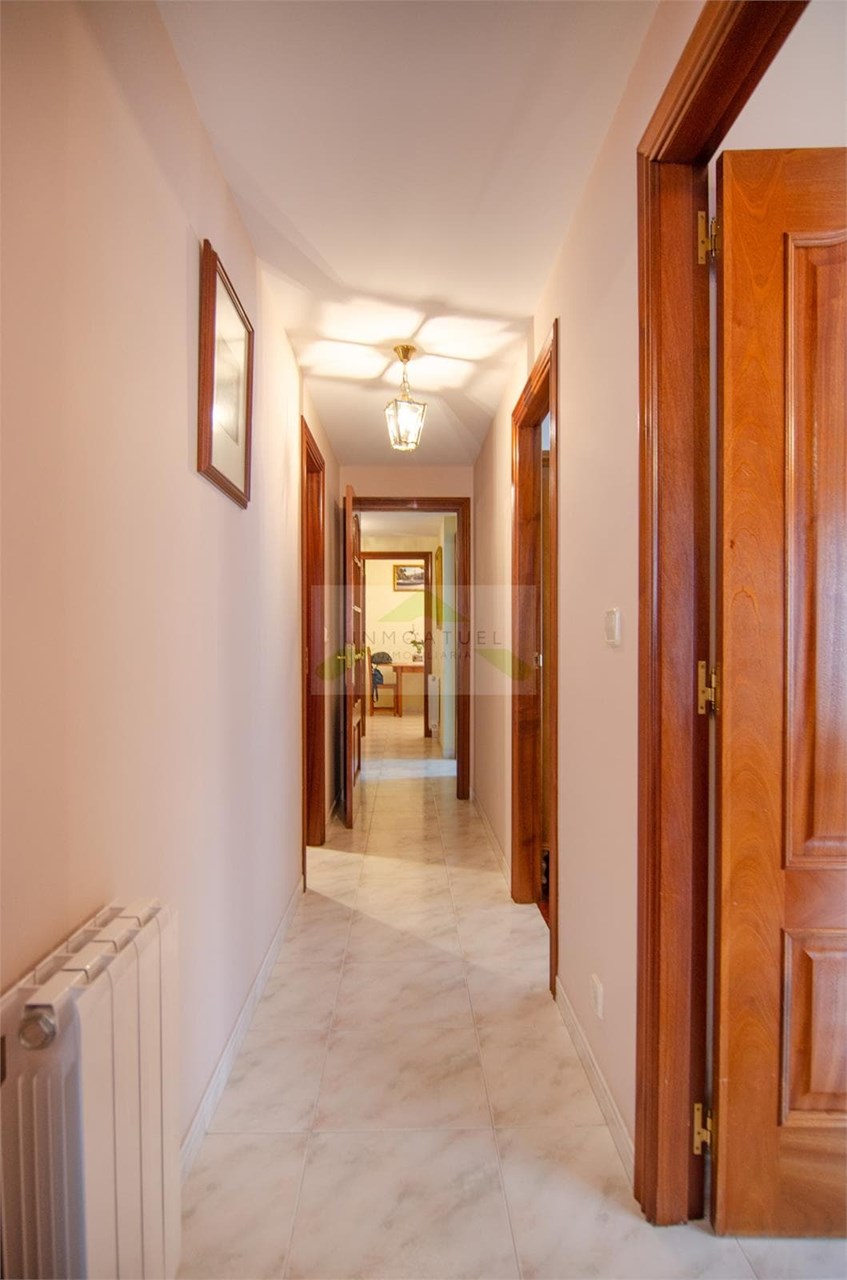 Foto 28 Piso completamente exterior y muy luminoso, zona Ventorrillo (Avenida Finieterre).- 