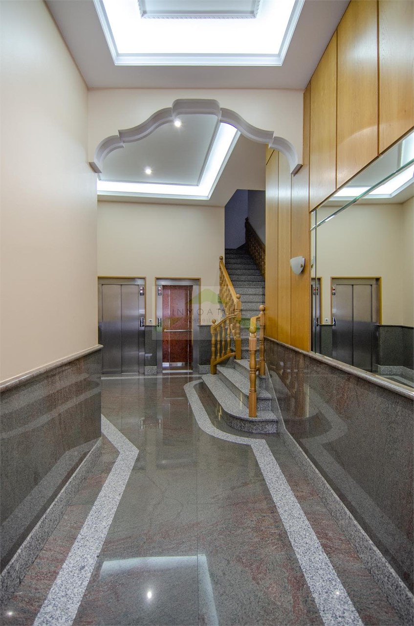 Foto 30 Piso completamente exterior y muy luminoso, zona Ventorrillo (Avenida Finieterre).- 