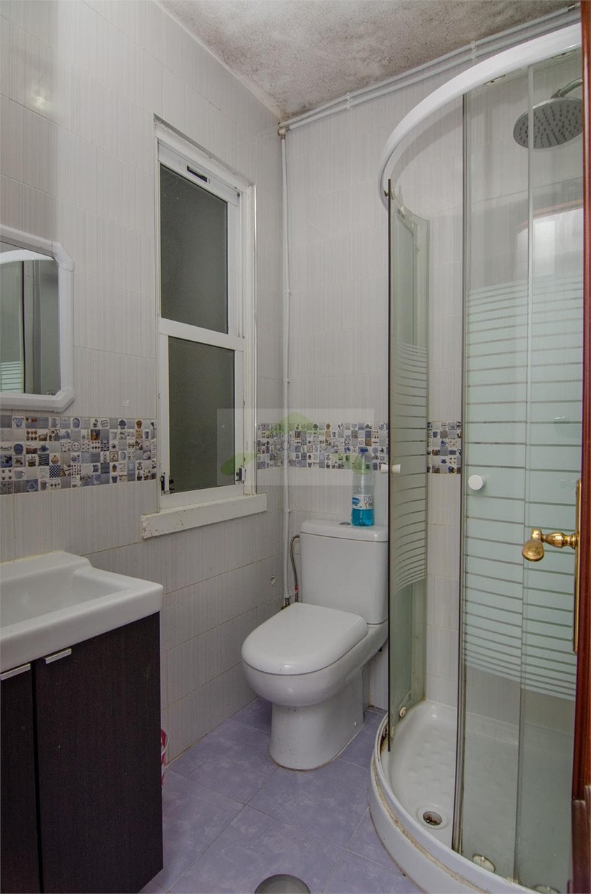 Foto 10 Piso de 123m2 útiles sobre Avenida Arteixo (frente a Vioño).- 