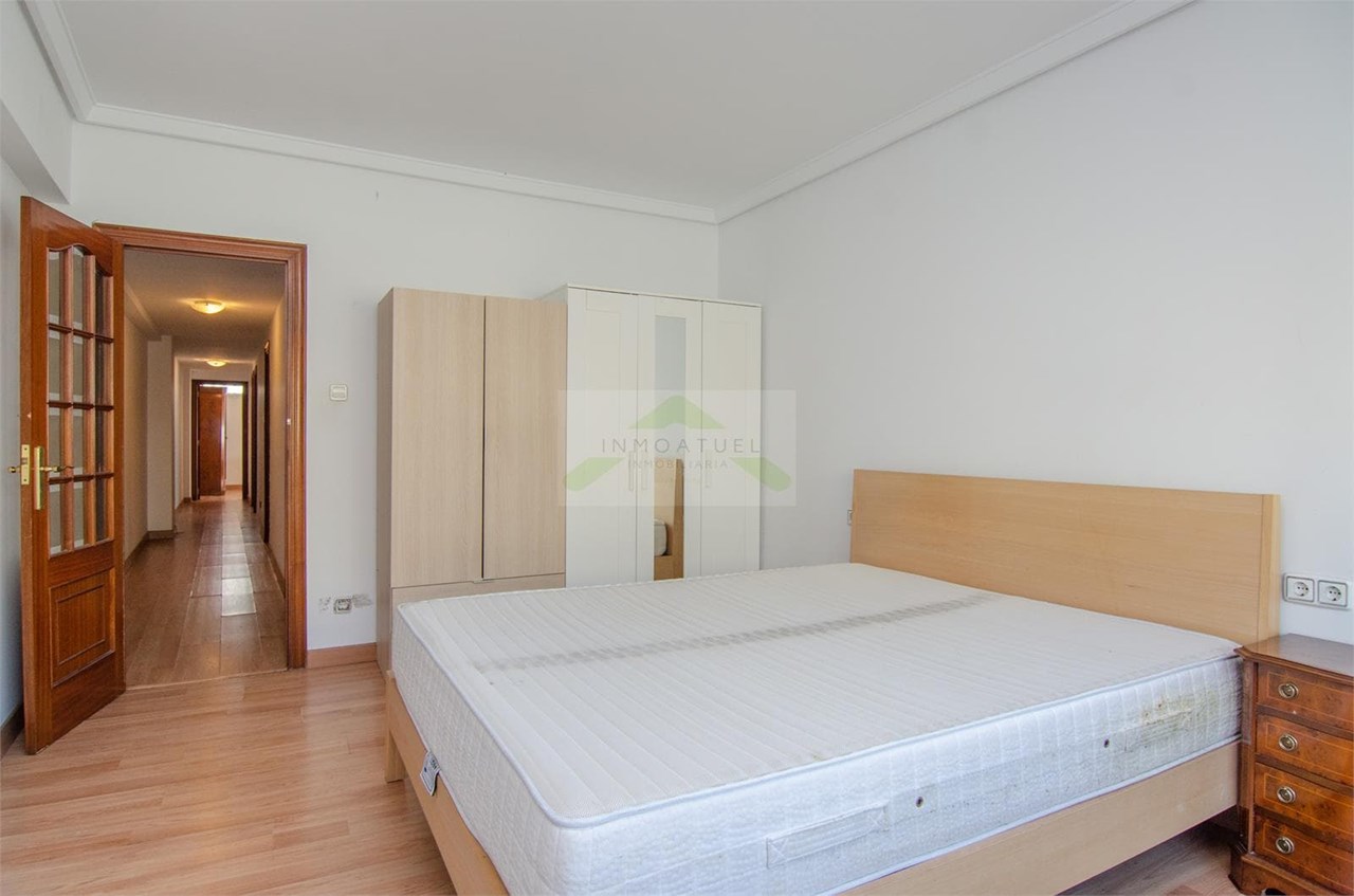 Foto 14 Piso de 123m2 útiles sobre Avenida Arteixo (frente a Vioño).- 