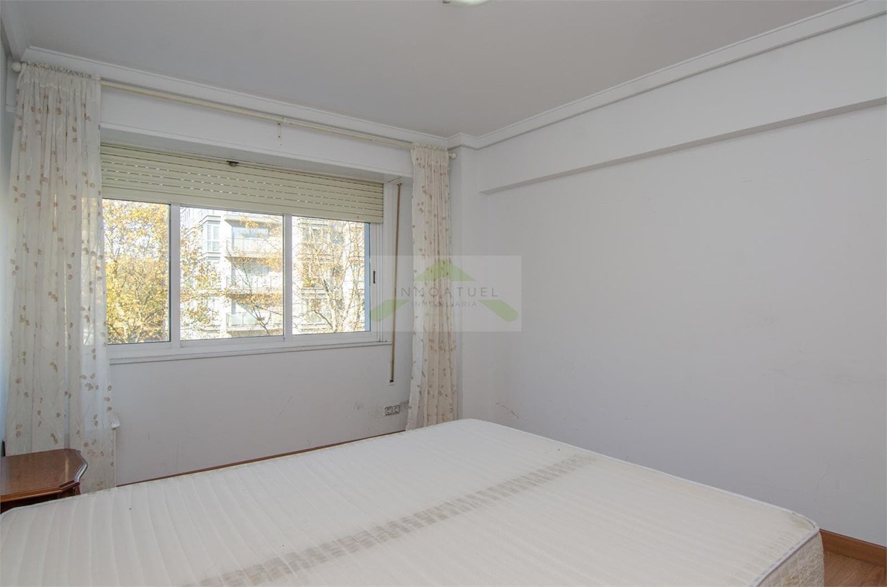 Foto 16 Piso de 123m2 útiles sobre Avenida Arteixo (frente a Vioño).- 