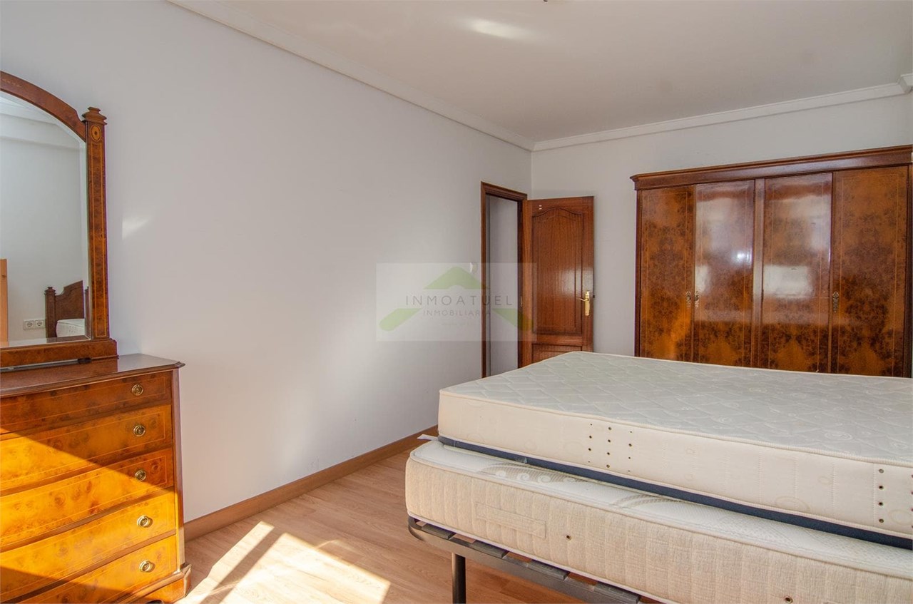 Foto 27 Piso de 123m2 útiles sobre Avenida Arteixo (frente a Vioño).- 