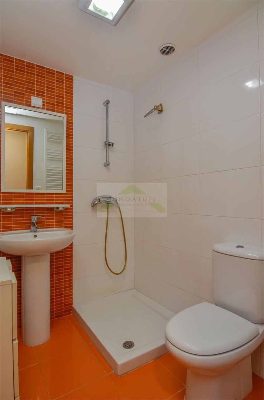 Foto 20 Piso de 75m2, zona Parque de Vioño (incluye garaje y trastero).-  