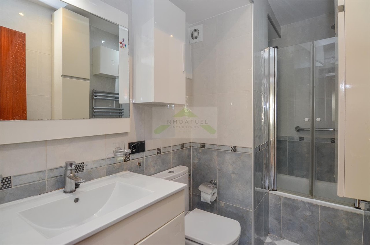 Foto 7 Piso de 80m2 con ascensor, zona Juan Flórez.- 