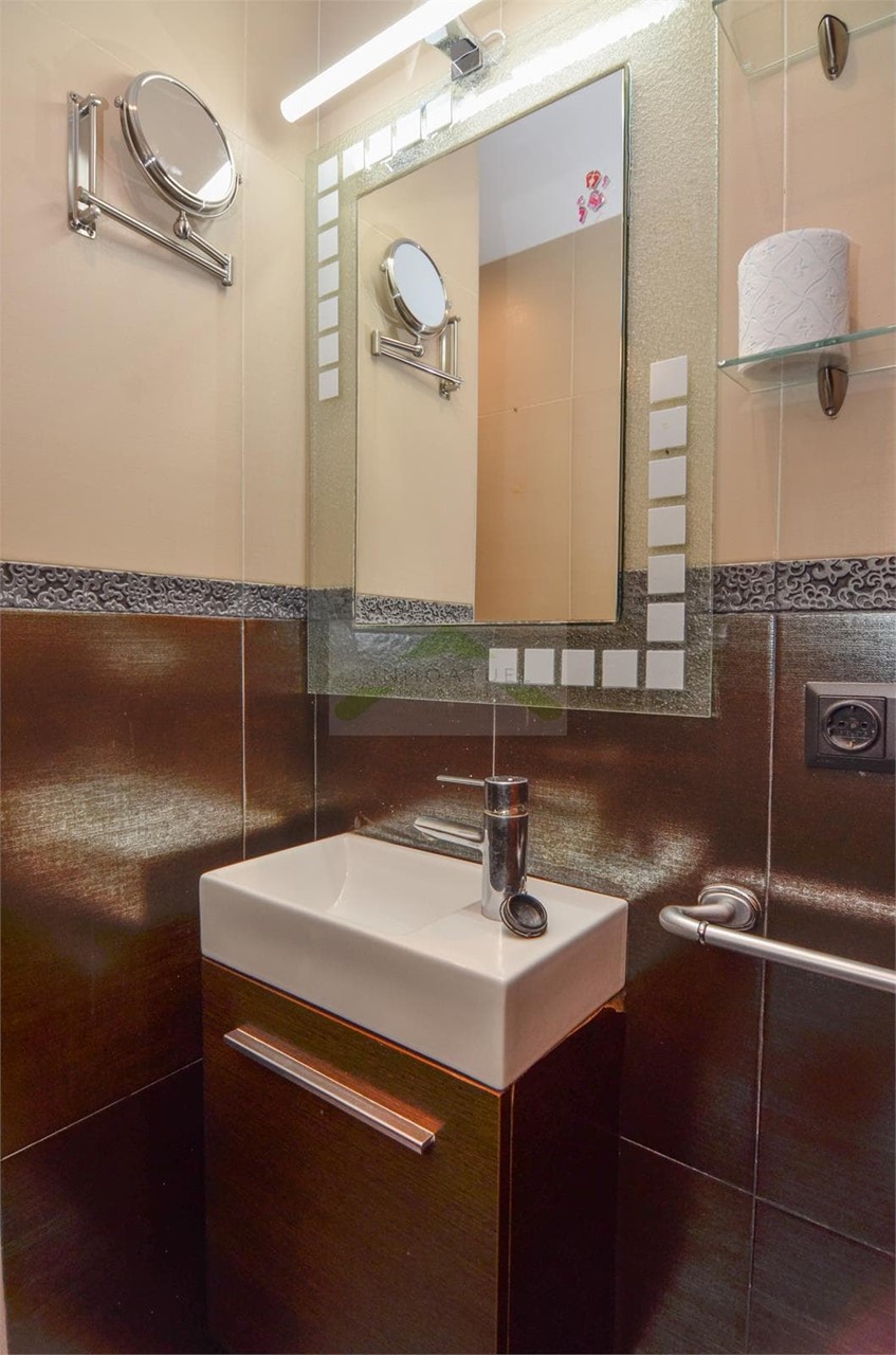 Foto 9 Piso de 80m2 con ascensor, zona Juan Flórez.- 
