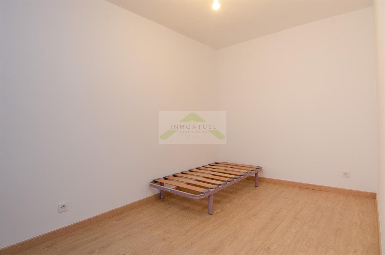 Foto 18 Piso de 86 m² exterior, reformado a estrenar, junto a la Ronda de Outeiro (próximo a Av.Arteixo).