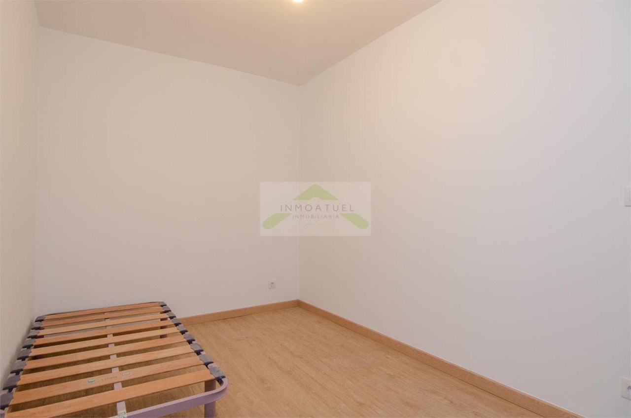 Foto 19 Piso de 86 m² exterior, reformado a estrenar, junto a la Ronda de Outeiro (próximo a Av.Arteixo).