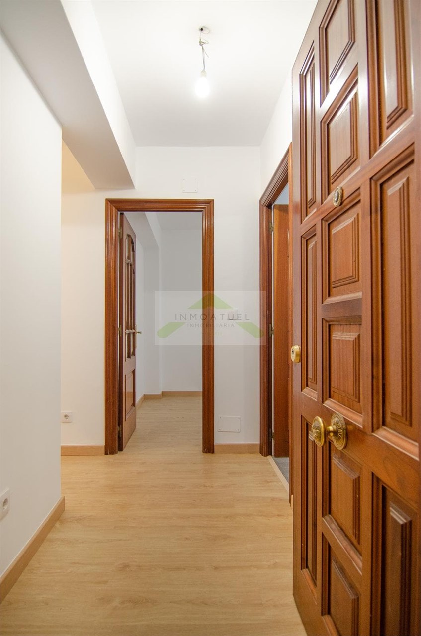 Foto 31 Piso de 86 m² exterior, reformado a estrenar, junto a la Ronda de Outeiro (próximo a Av.Arteixo).