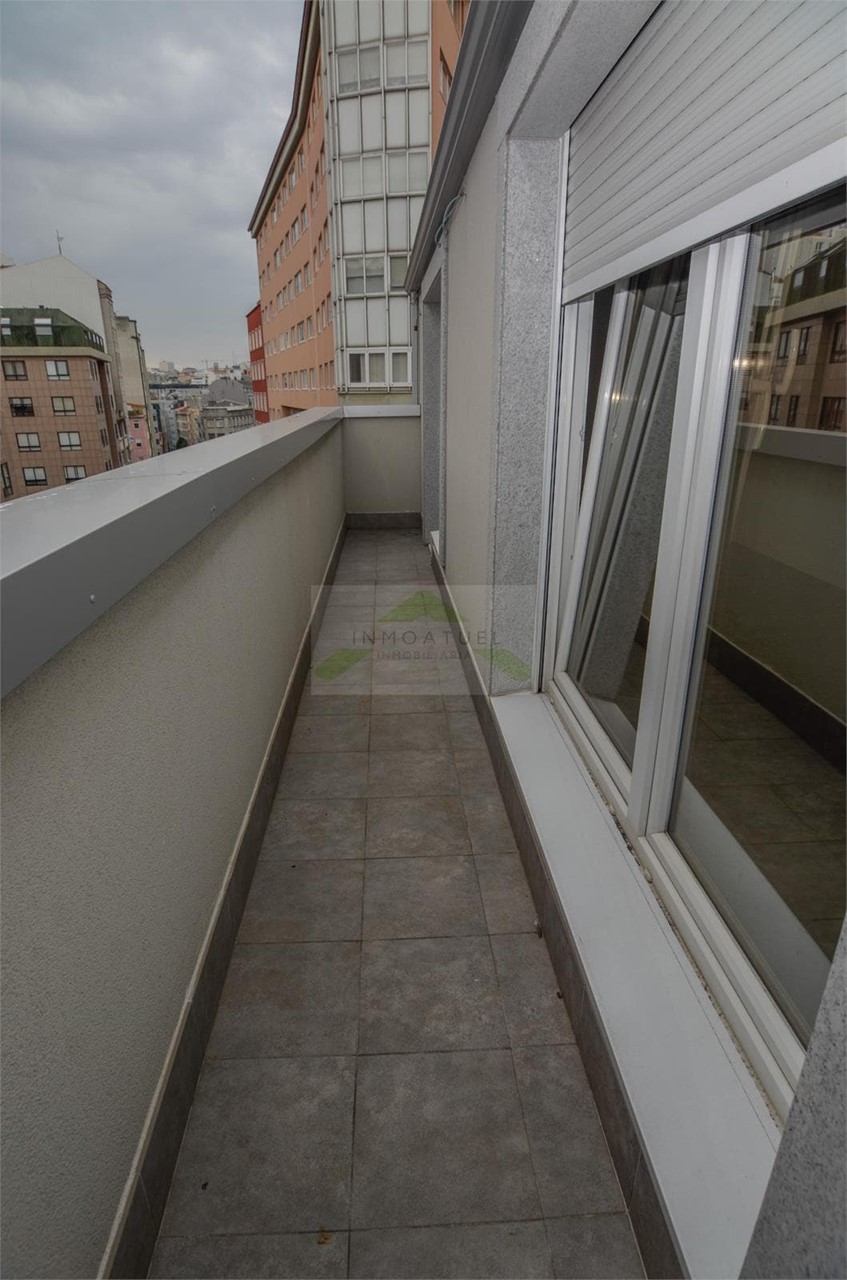 Foto 8 Piso de 90m2 con terraza, a cinco minutos de C.C Cuatro Caminos.- REFORMADO.-  