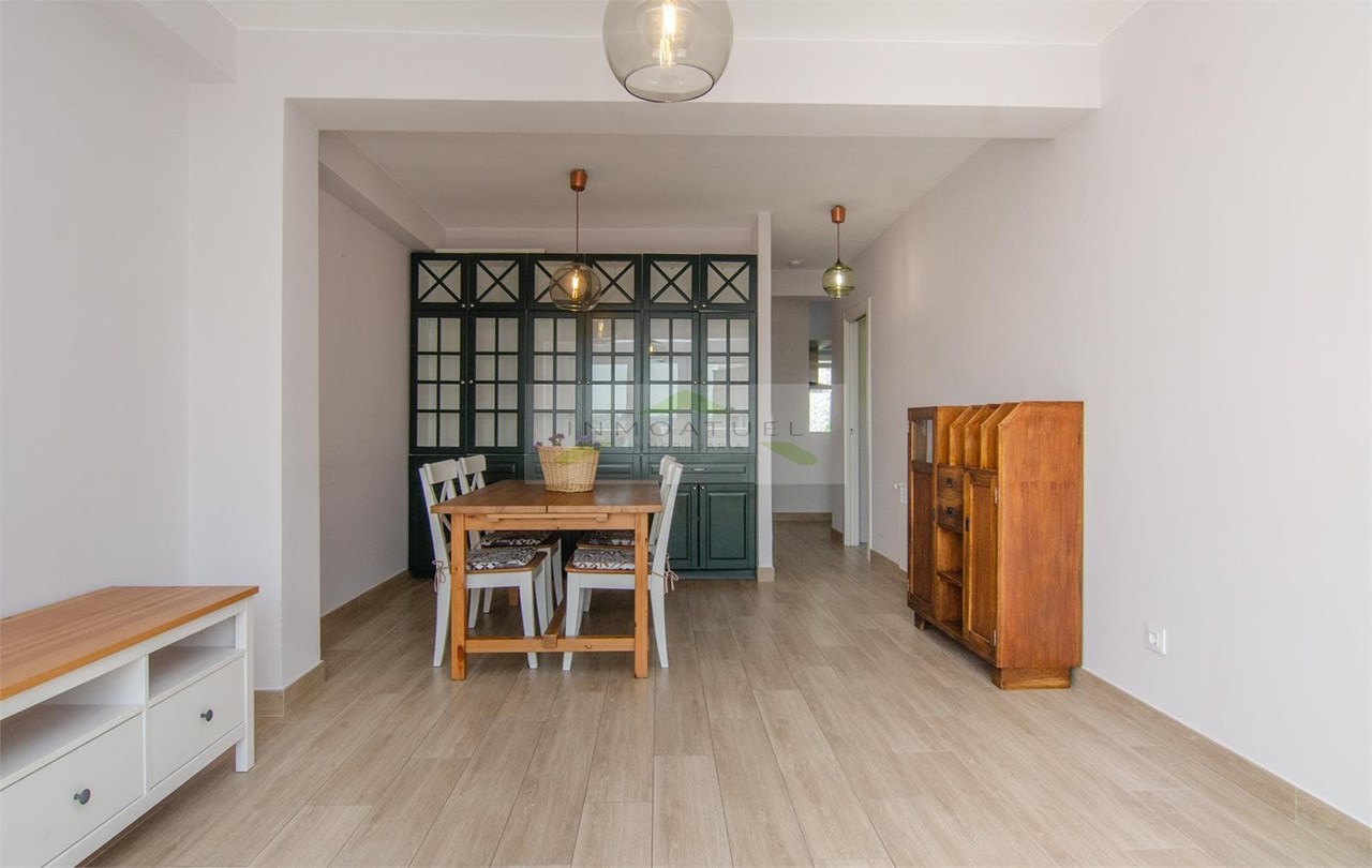 Foto 10 Piso exterior completamente reformado, zona Mallos (Listo para vivir).- 