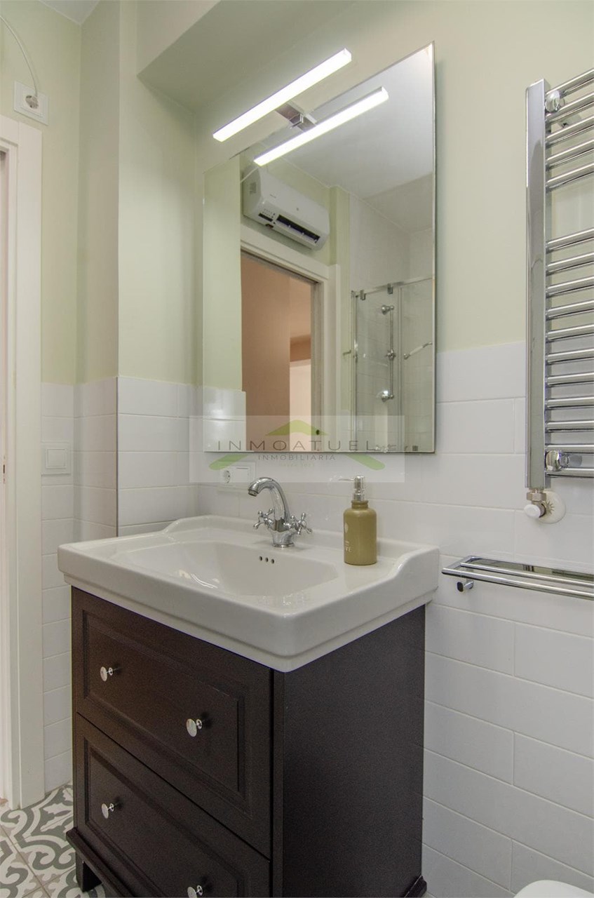 Foto 16 Piso exterior completamente reformado, zona Mallos (Listo para vivir).- 