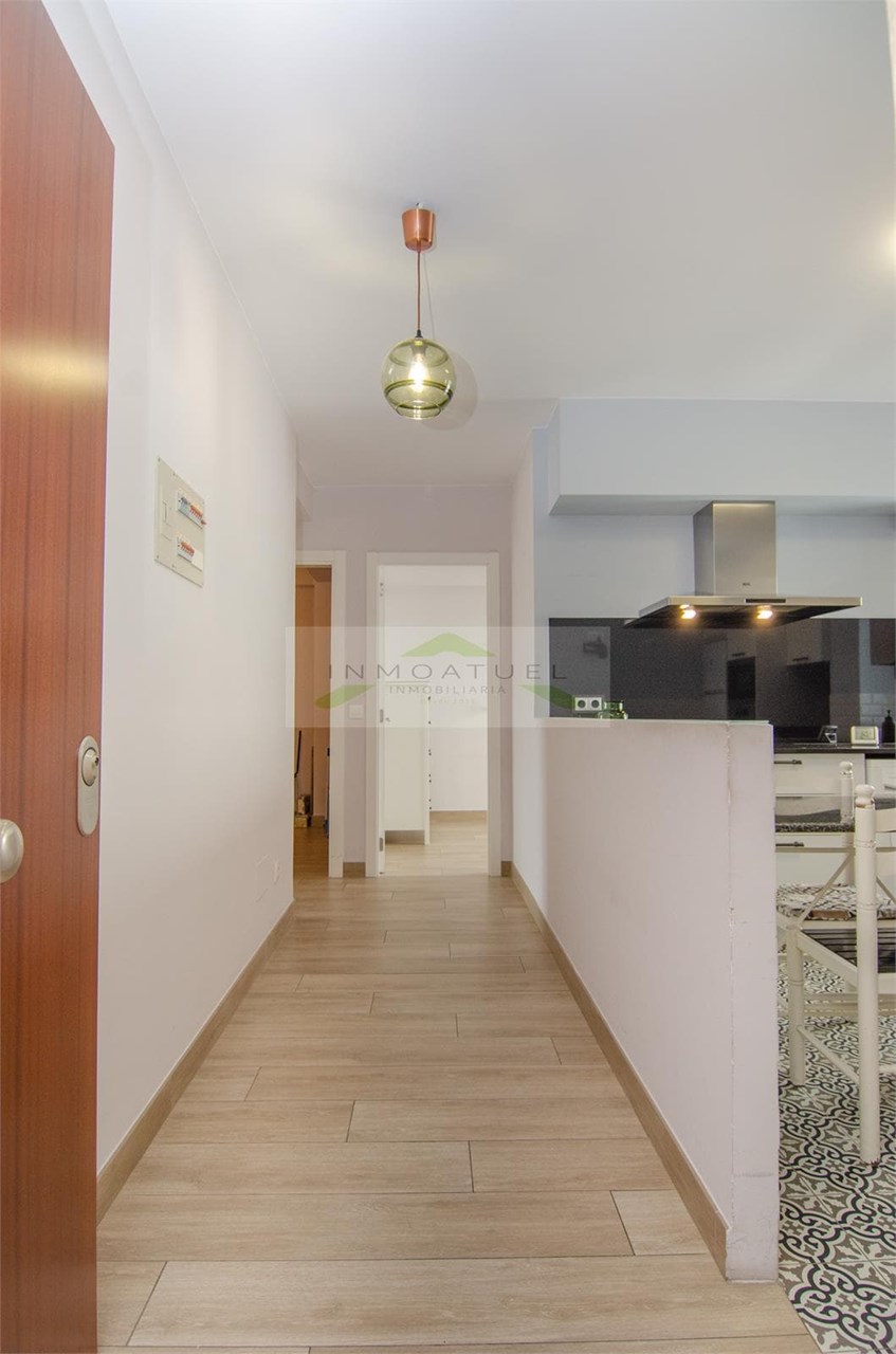 Foto 24 Piso exterior completamente reformado, zona Mallos (Listo para vivir).- 