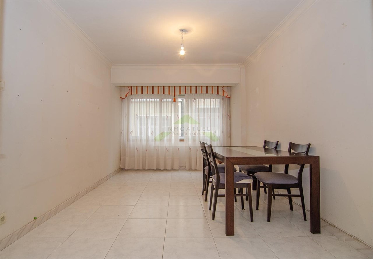 Foto 14 Piso exterior de 75m2, zona Mallos (a menos de 200 metros de la Estación de trenes - Intermodal).- 