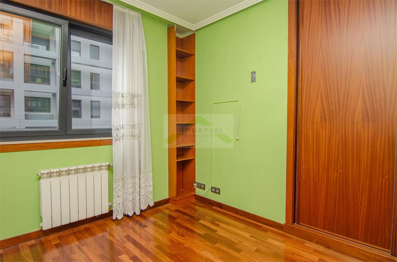 Foto 23 Piso exterior de 77m2 con vistas despejadas al Parque de Vioño.-